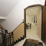 Joivy Stylish 3-bed Flat Near The Aquarium Apartamento Génova