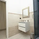 Joivy Stylish 3-bed Flat Near The Aquarium Apartamento *