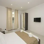 Apartamento Joivy Stylish 3-bed Flat Near The Aquarium Génova