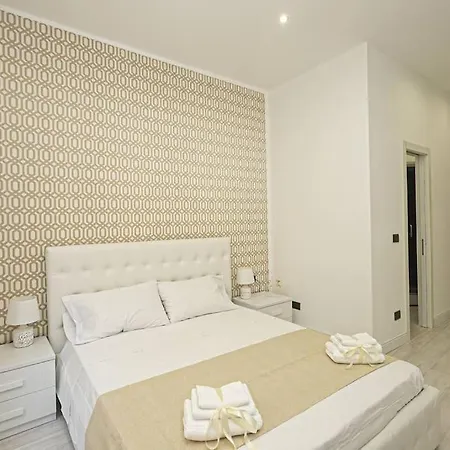 Joivy Stylish 3-bed Flat Near The Aquarium Genoa