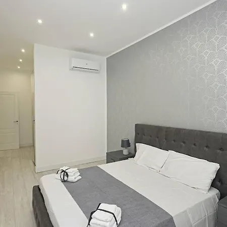 Joivy Stylish 3-bed Flat Near The Aquarium