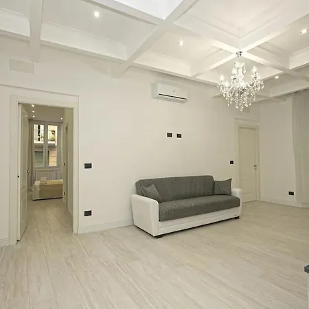 Joivy Stylish 3-bed Flat Near The Aquarium Cenova