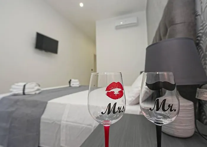 Joivy Stylish 3-bed Flat Near The Aquarium Apartmán Janov
