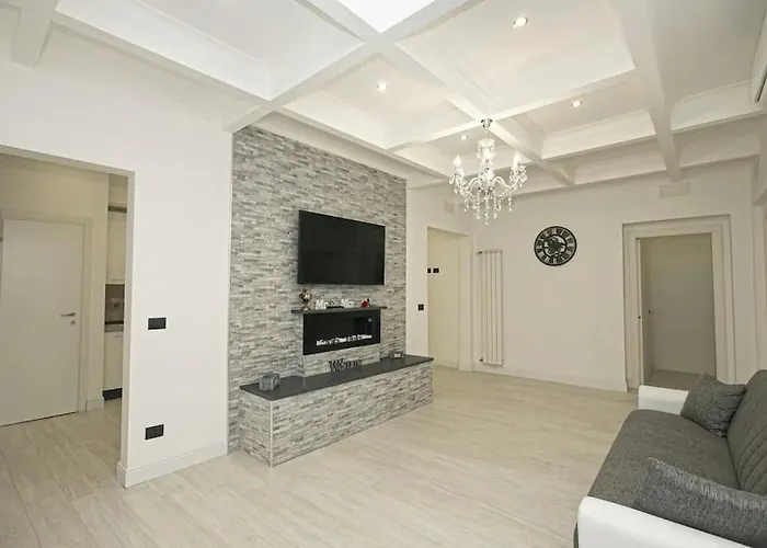 Joivy Stylish 3-bed Flat Near The Aquarium Apartmán