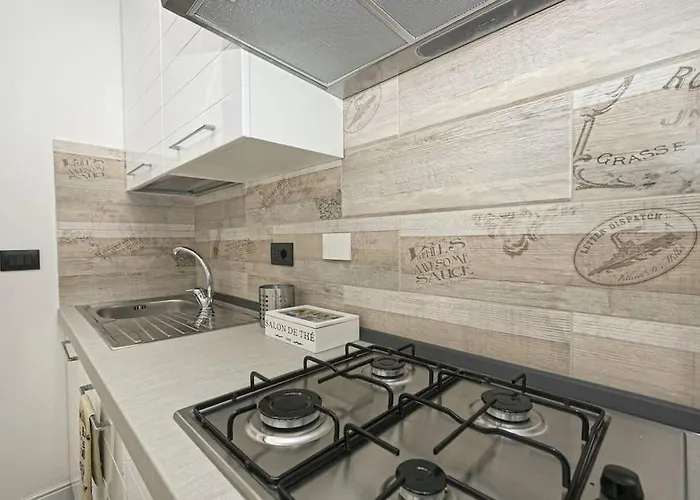 Joivy Stylish 3-bed Flat Near The Aquarium Apartmán Janov